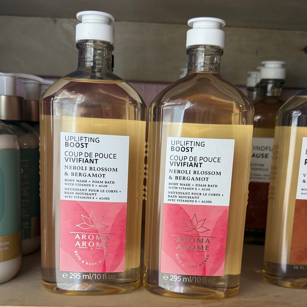 2 Uplifting Boost Body Wash-neroli blossom & bergamot - Pink and Gold